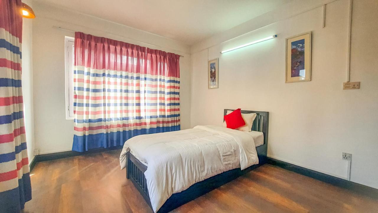 Cocina Mitho Chha Bnb Kathmandu Bagian luar foto