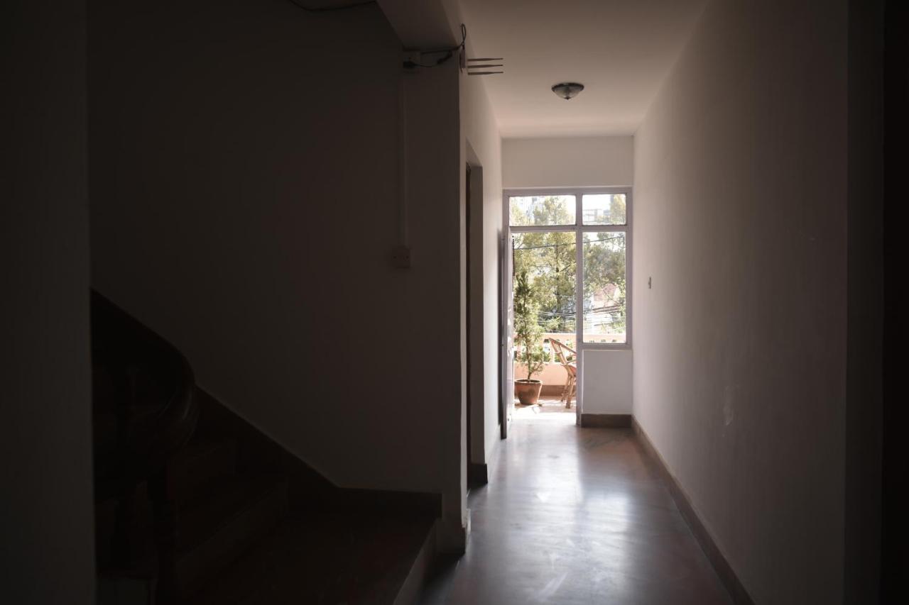 Cocina Mitho Chha Bnb Kathmandu Bagian luar foto