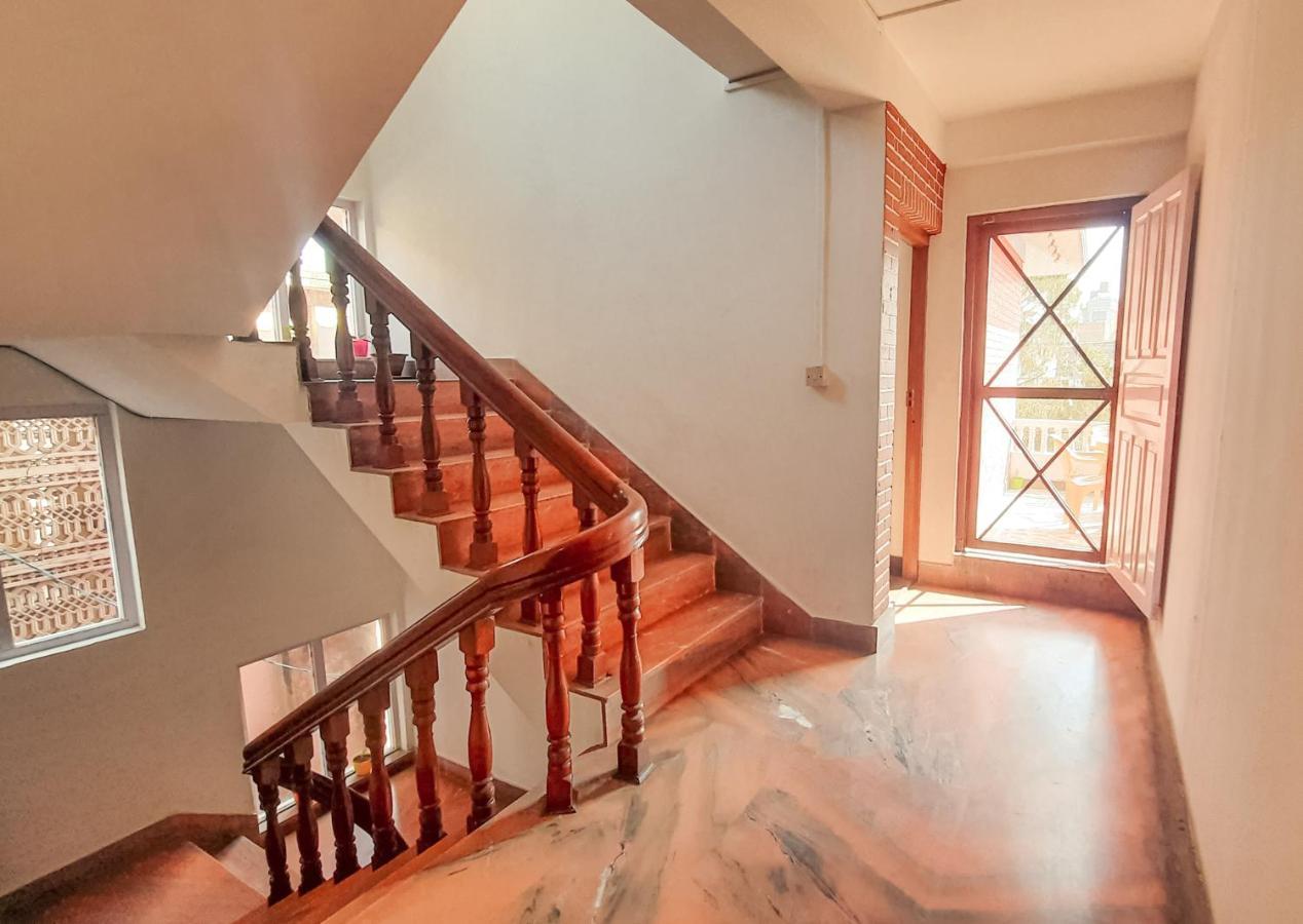 Cocina Mitho Chha Bnb Kathmandu Bagian luar foto