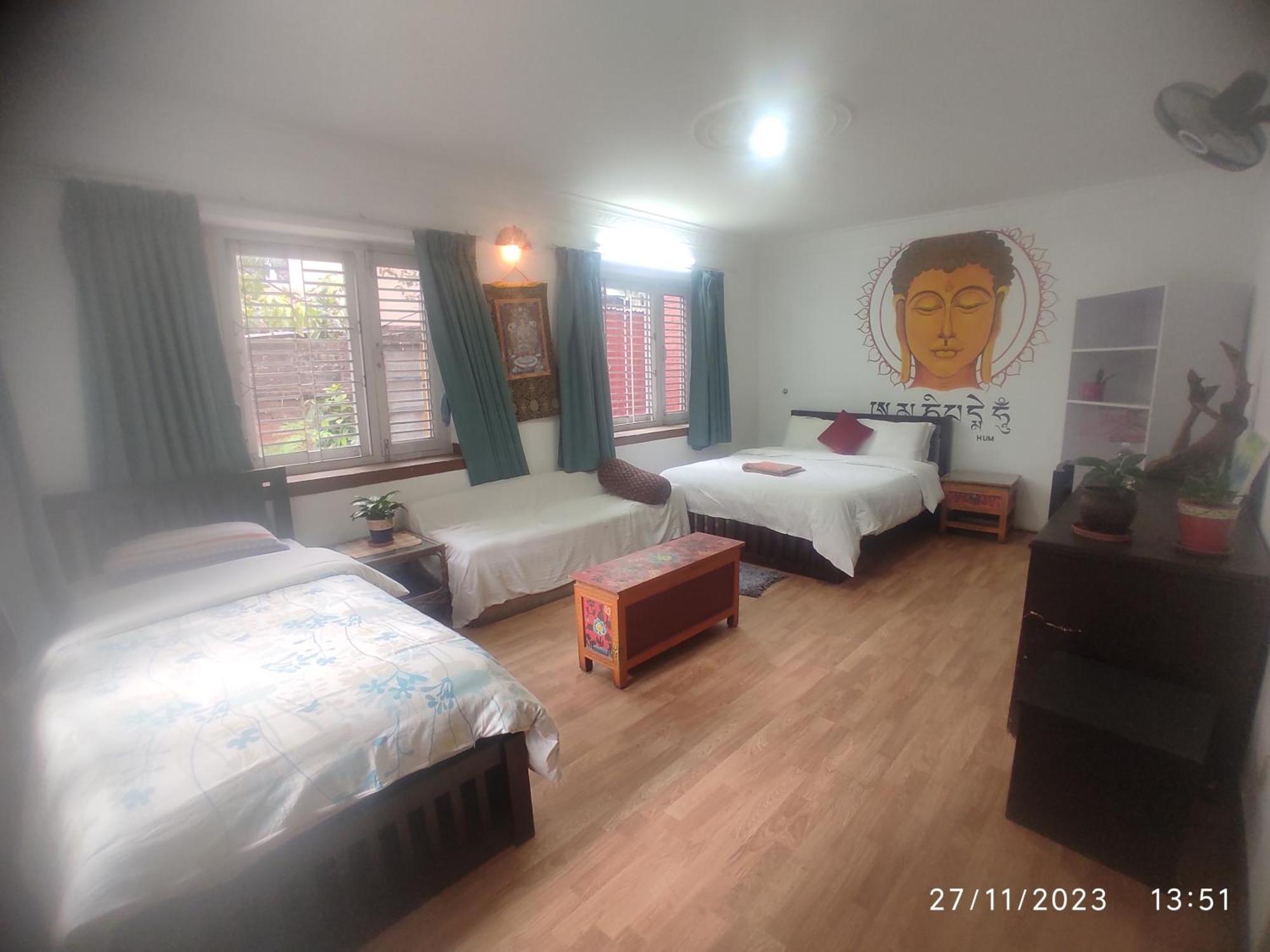 Cocina Mitho Chha Bnb Kathmandu Bagian luar foto