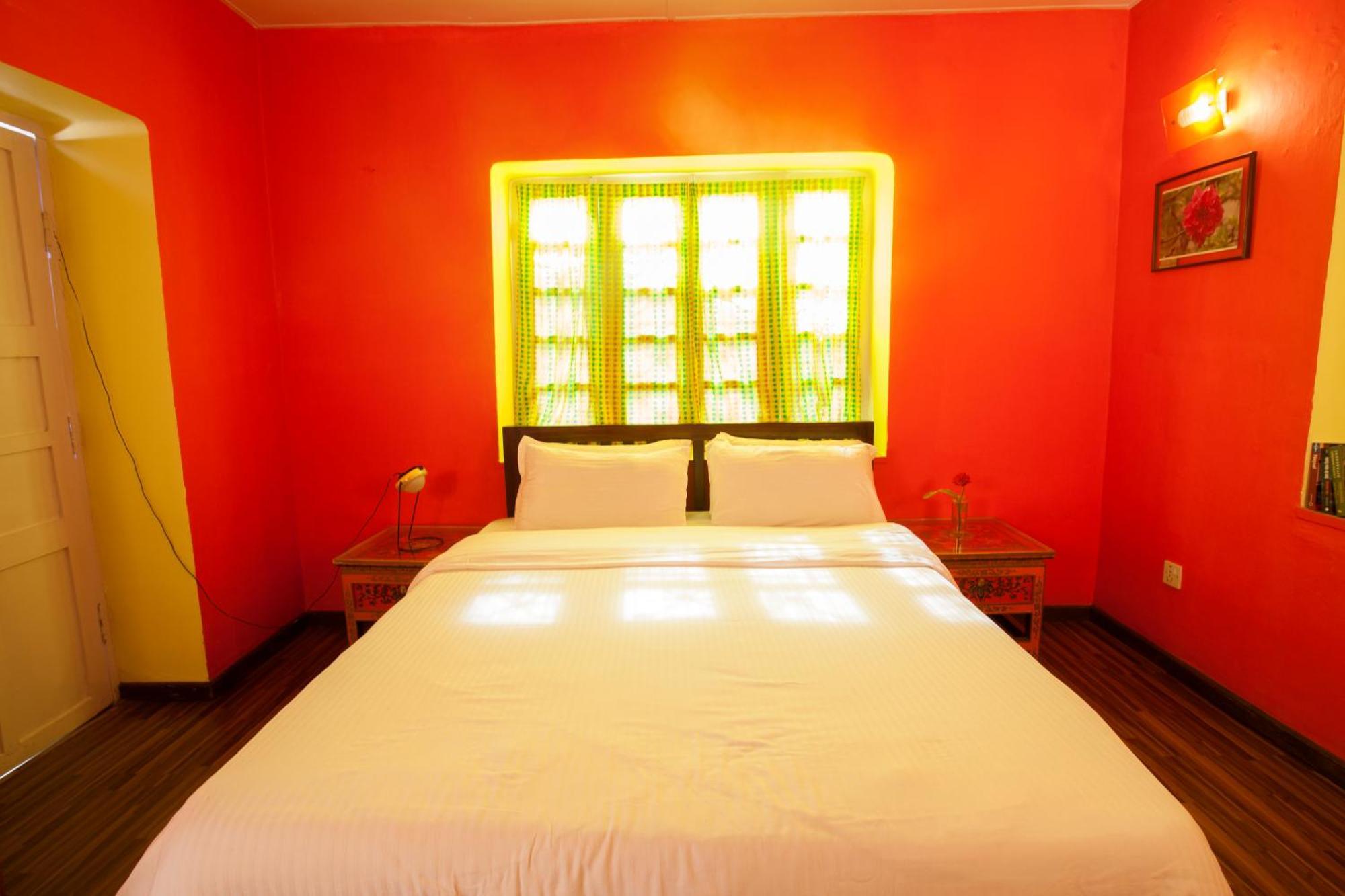 Cocina Mitho Chha Bnb Kathmandu Bagian luar foto