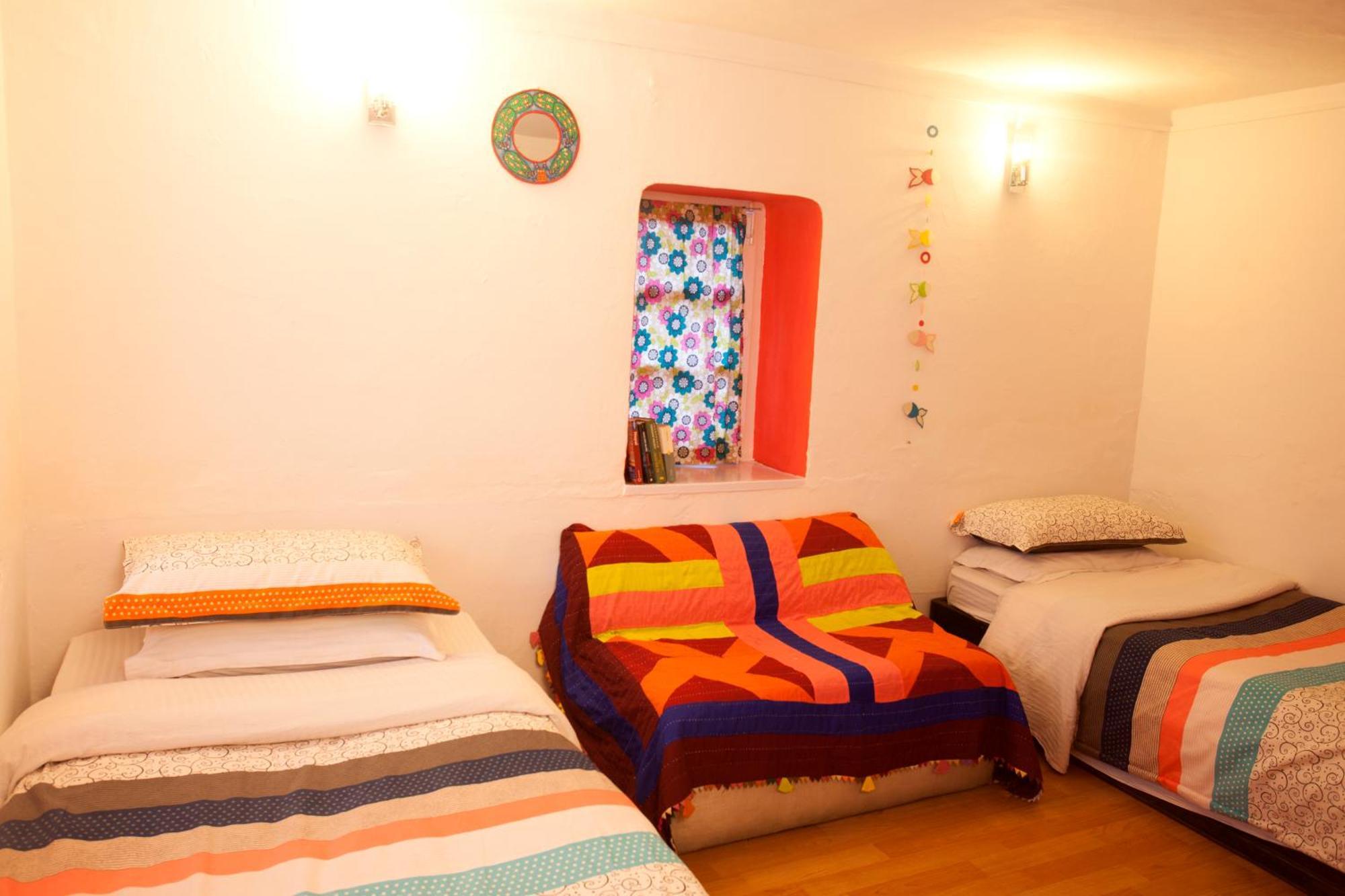 Cocina Mitho Chha Bnb Kathmandu Bagian luar foto