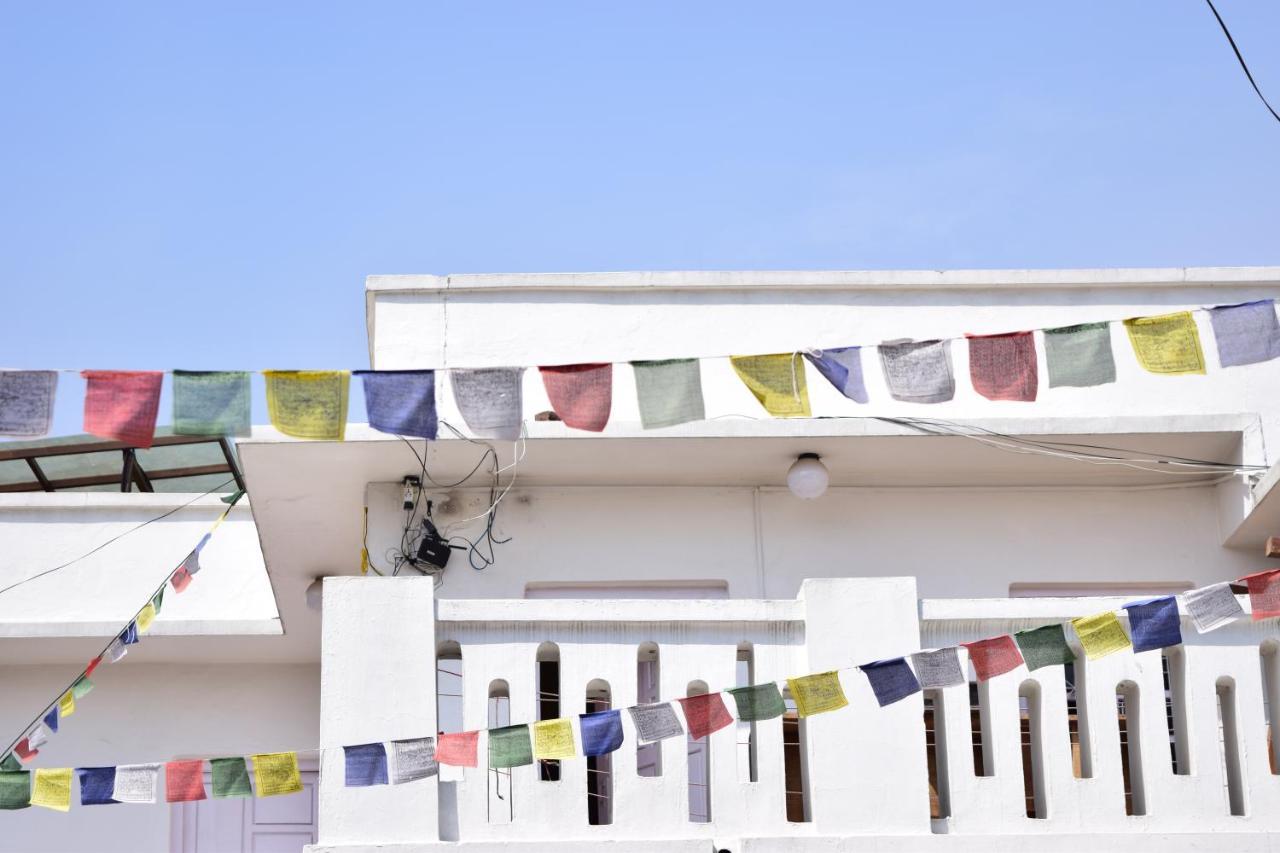 Cocina Mitho Chha Bnb Kathmandu Bagian luar foto